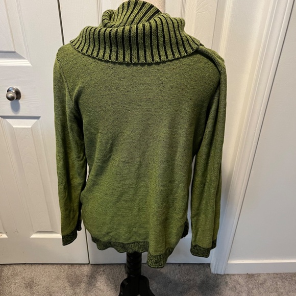 Laura size XL pullover - Picture 6 of 12